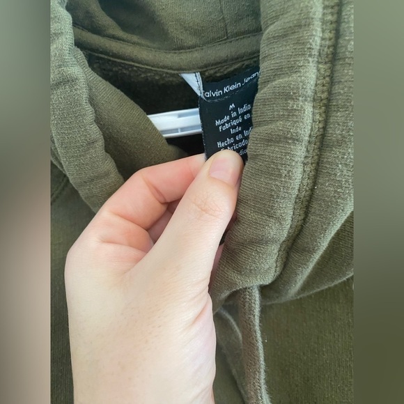 Calvin Klein jeans size medium - Picture 3 of 3